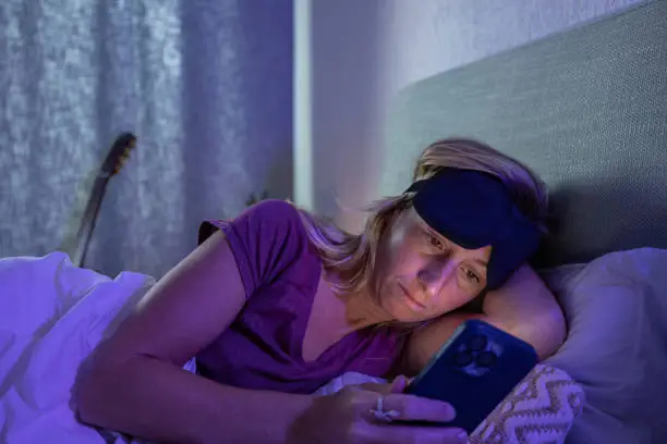 What Is Blue Light Exposure Doing to Your Sleep? blue3